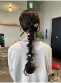 編みおろしヘア