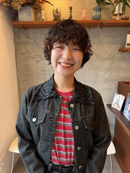 ファッションに合わせて楽しめるトレンド感のあるパーマが得意です◎サロン帰りのスタイルが長く続きます。