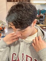 ヘアーグロウ 20代波巻きパーマメンズマッシュスパイラルパーマツーブロック