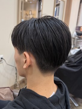 アルターリール(aL ter Rire) 刈り上げセンターパート/リバースセンターパート/鎌取/杉田花乃