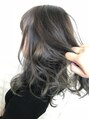アオイロ(aoiro) 【大人可愛いデザイン】チラ見せインナー×シルバーグレー