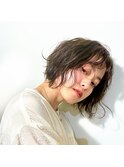 ナチュラルウェーブボブ×大人ショート◎イシマツナオシ