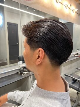 エフエム 明大前(FM) バーバー 刈り上げショート/アップバング/フェードカット