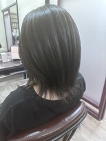 ライフ 四条畷店(Lyfe) ダークアッシュ外ハネミディ_グレージュカラー381