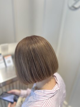 ジーナ 流山おおたかの森(Zina) ミニボブ×ミルクティーベージュ