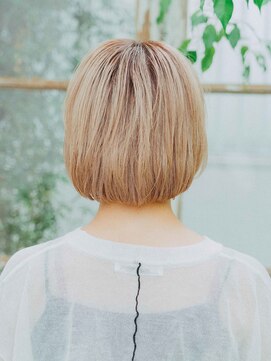 フローラビューティーヘアー(Flora Beauty Hair) 顔周りレイヤー/20代/30代/40代/50代/岡山/表町