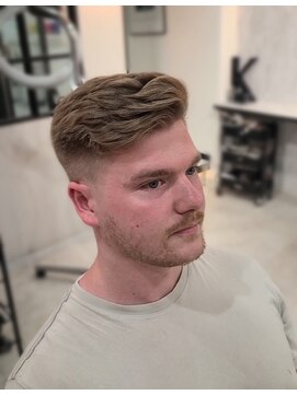 ラピス 名古屋駅前店(Lapis) 【Lapis 名古屋】FADE STYLE