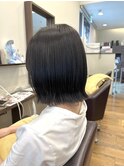 暗くてもツヤを感じるカラー