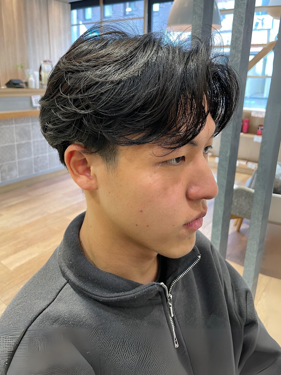 〈メンテナンスに最適〉メンズカット＋ヘッドスパ(5min)＋眉毛カット