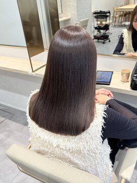 アオ(Ao) Aoヘアスタイル ラベンダーアッシュ×セミロングワンレングス