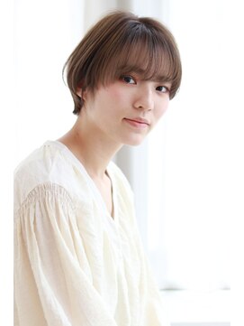 ビューティーアンドフリーハコ(Beauty&Free HACO) シースルーバング/マッシュショート/ハイトーンカラー