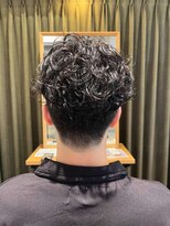 ムーン(moon)&nbsp;MEN’S/リバースセンターパート/ニュアンスパーマ/武蔵小杉
