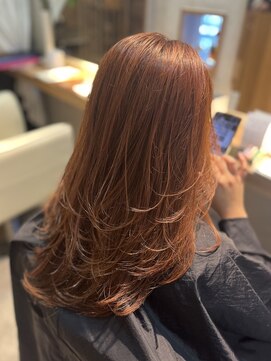 ララルーモ(LaLarOomo) ブリーチなしオレンジベージュ×簡単レイヤースタイル