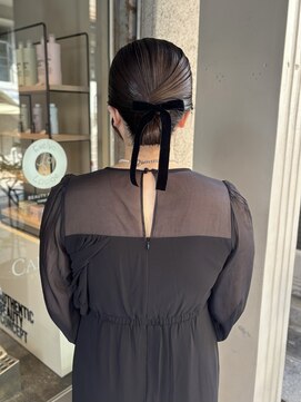 エヴリンアンドペイジ(Evelyn&paige) タイトシニヨン/ヘアセット【神戸/元町】