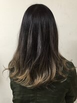 ラックスビー オオサカ  梅田茶屋町店(LUXBE OSAKA)&nbsp;スモーキーアッシュグラデ　byAKI  【LUXBE梅田茶屋町店】