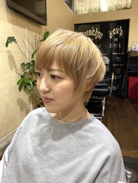 サムブリッジ(SOMEBRIDGE) ハニーブロンドカラー × コケットショート(SOMEBRIDGE 亀有)