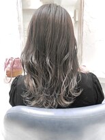 ウーロス(uros.)&nbsp;ナチュラルグラデーション