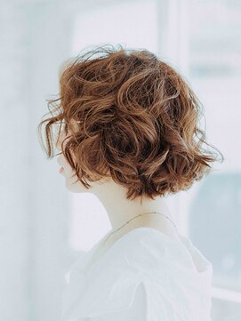 フローラビューティーヘアー(Flora Beauty Hair) ランダムカールボブ/20代/30代/40代/50代/岡山/表町