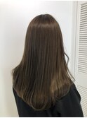 大人かわいい☆フェアリーな透明感&ツヤ感ブラウンベージュ