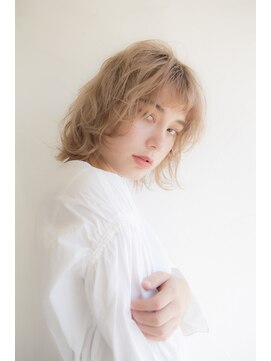 ミエル ヘア 新宿(miel hair) 〈mielhair新宿〉無造作おしゃれスタイル　ベビーバング