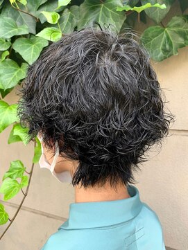 エム(EM) メンズアンニュイパーマ