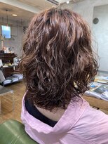 マハナ(Mahana by hair)&nbsp;20代30代40代ボブパーマ前上がりショートボブ大人ウルフパーマ