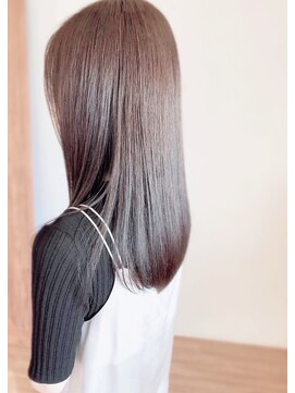 ユーフォリア(Euphoria.) ツヤサラ質感！誰もが憧れるロングスタイル