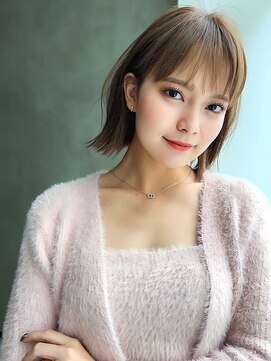 ナイロン 谷山店(NYLON.) 《NYLON.》シースルーバング耳かけ切りっぱなしボブ