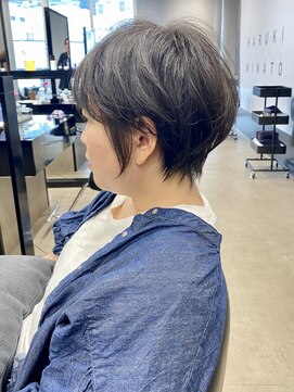 ハルキ ミナト ジャパン オオサカ(HARUKI MINATO japan OSAKA) 30代40代50代小顔似合わせカットくびレイヤーエモージュ大人可愛