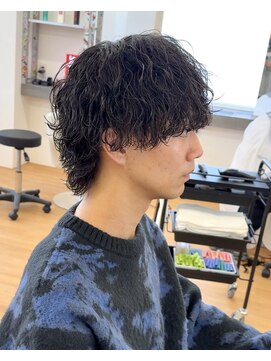 ビカム 名駅(become) 【波巻きツイスパ×メンズミディアムウルフ】スパイラルパーマ