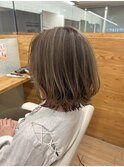 グレージュ×ハイライトカラー