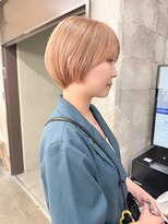ガーデン 渋谷(GARDEN)&nbsp;ショートヘア　ミルクティーベージュ　丸みショート　ハイトーン