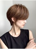切りっぱなしショート・ボブ/絶壁解消/前髪なし/20代/30代/面長
