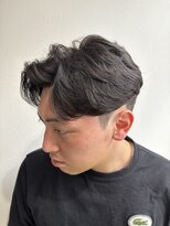 グラフ 立川(Graph.)&nbsp;フェザーパーマワンカールニュアンスツーブラック