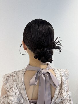 ベルバイリトル(belle by little) カチモリアップスタイル