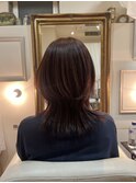 くびれミディアムヘア