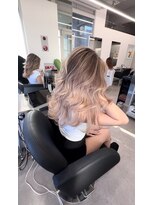 ラヴェ(LAWE.) バレイヤージュ/ハイライト/ブリーチ