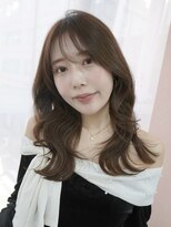 アミー 駒澤(Ammy komazawa)&nbsp;オリーブグレージュ/ミディアム/レイヤーカット/前髪カット