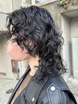 ナループロアオハナ(Nalu pu loa ohana) ウルフパーマ/くるくるパーマ/ミディアムパーマ/ハードパーマ