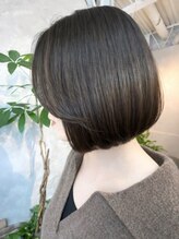 ミロア 薬院(miroa) 透明感カラー ショートボブ 顔周りカット 前髪カット 髪質改善