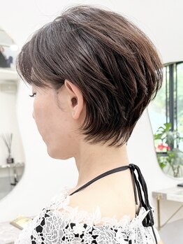 ファチュール(fAture.)の写真/【阪急夙川】憧れのショートヘア◆ふんわり後頭部で絶壁解消が叶う♪圧倒的な技術力が大人女性に人気