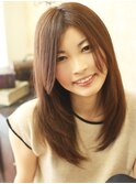 シンプルなカットライン引き立つカラーリングテクニック【大島】