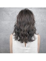 アンダーバーホワイト 天王寺阿倍野店(_WHITE)&nbsp;スモーキーシークレットハイライト♪