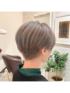 イマテソラ(imatesora) シルバーショート