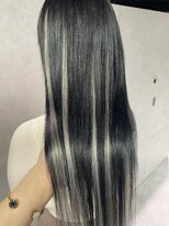 ニーナ ビューティーサロン(NINA Beauty Salon) 極艶カラーでブルーブラック#バレイヤージュ#エクステ