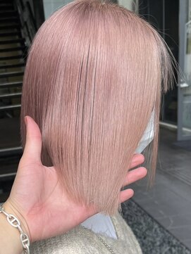 ロンド レア 天神大名店(Lond Le’a) ダブルカラーピンクベージュベージュカラーケアブリーチミニボブ