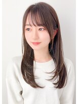 ルエ(rue) グレーベージュストレートレイヤーロング黒髪◎20代30代40代50代