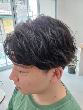 アーチェス(Acies) [Acies]　人気弱めのツイストスパイラルパーマ