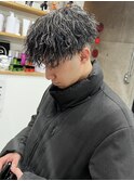 ツイストスパイラルパーマメッシュマッシュ刈り上げ眉毛
