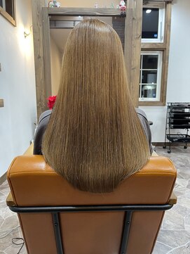 ジュテーム(JE T'AIME) ベージュ系髪質改善カラー